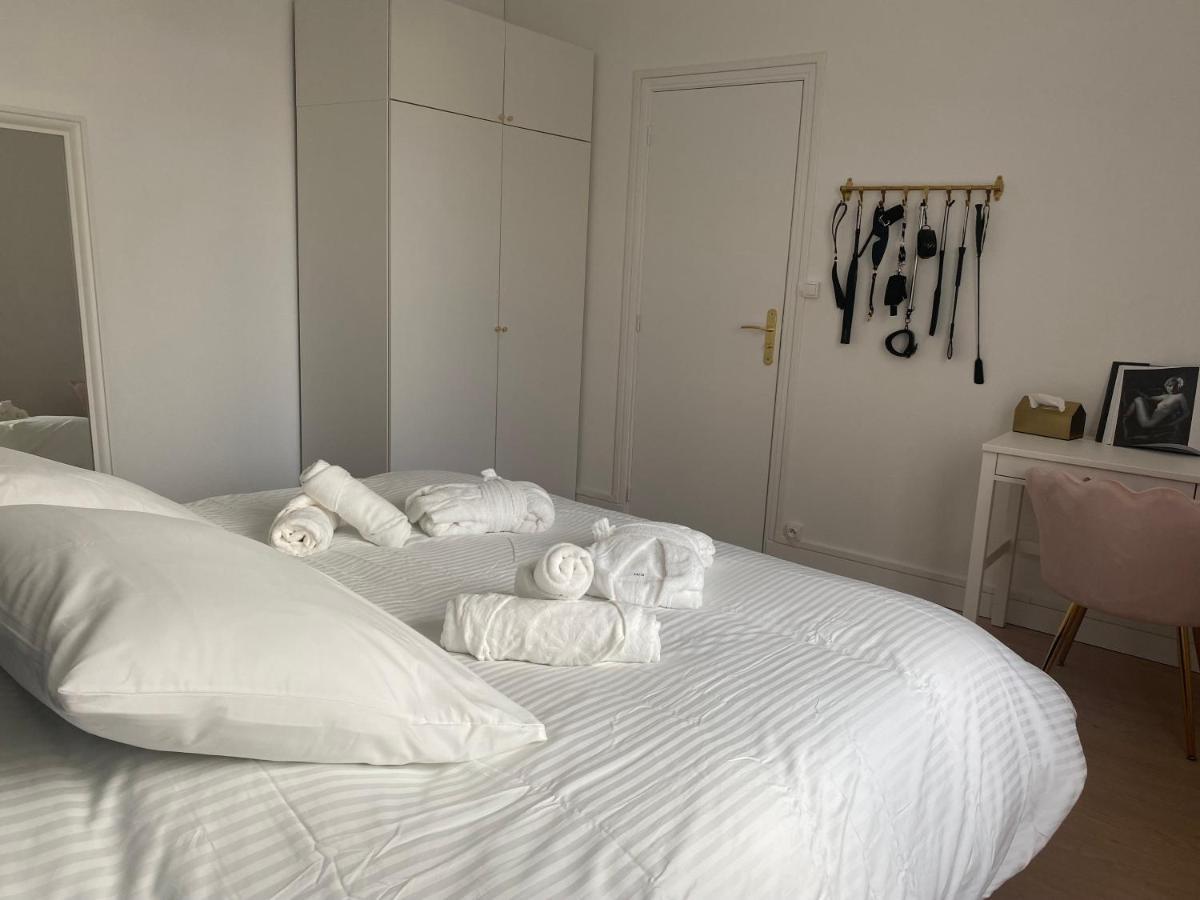 Escapade Romantique: Sauna Et Moments De Plaisir Rouen Buitenkant foto